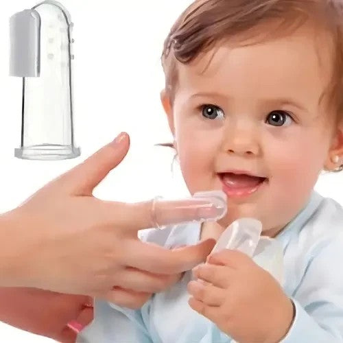 Cepillo de dedo Chikikitos de silicona transparente para bebés, ideal para limpieza suave y masaje de encías.
